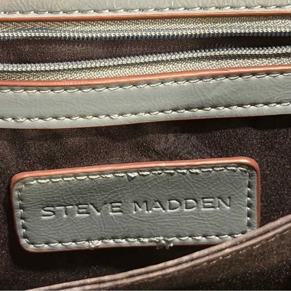Steve Madden Small Blue Crossbody Shoulder Bag Purse Going Out Event Party Chic